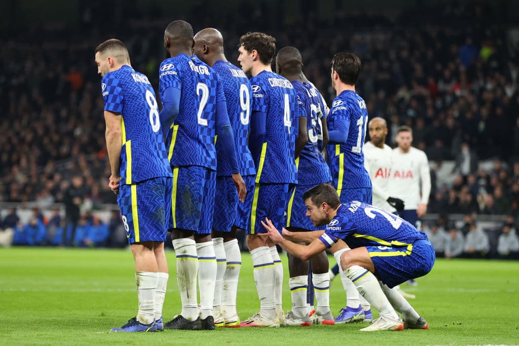 Chelsea se impone por la mínima en la semifinal de vuelta 1-0 y se lleva el triunfo sobre el Tottenham, siendo el primer finalista para la Copa de la Liga de Inglaterra. Antonio Rüdiger le dio el triunfo a los 'Blues' al minuto 18'. El marcador global fue de 3 a cero.