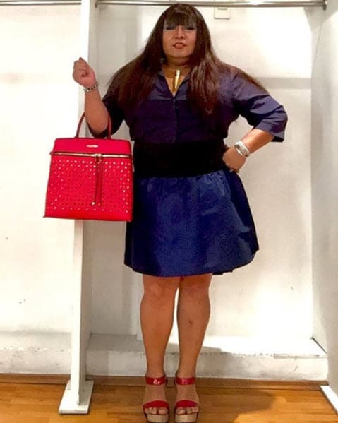 El personaje se llama 'Keta Mañon' y hace
<i>stand up</i>.