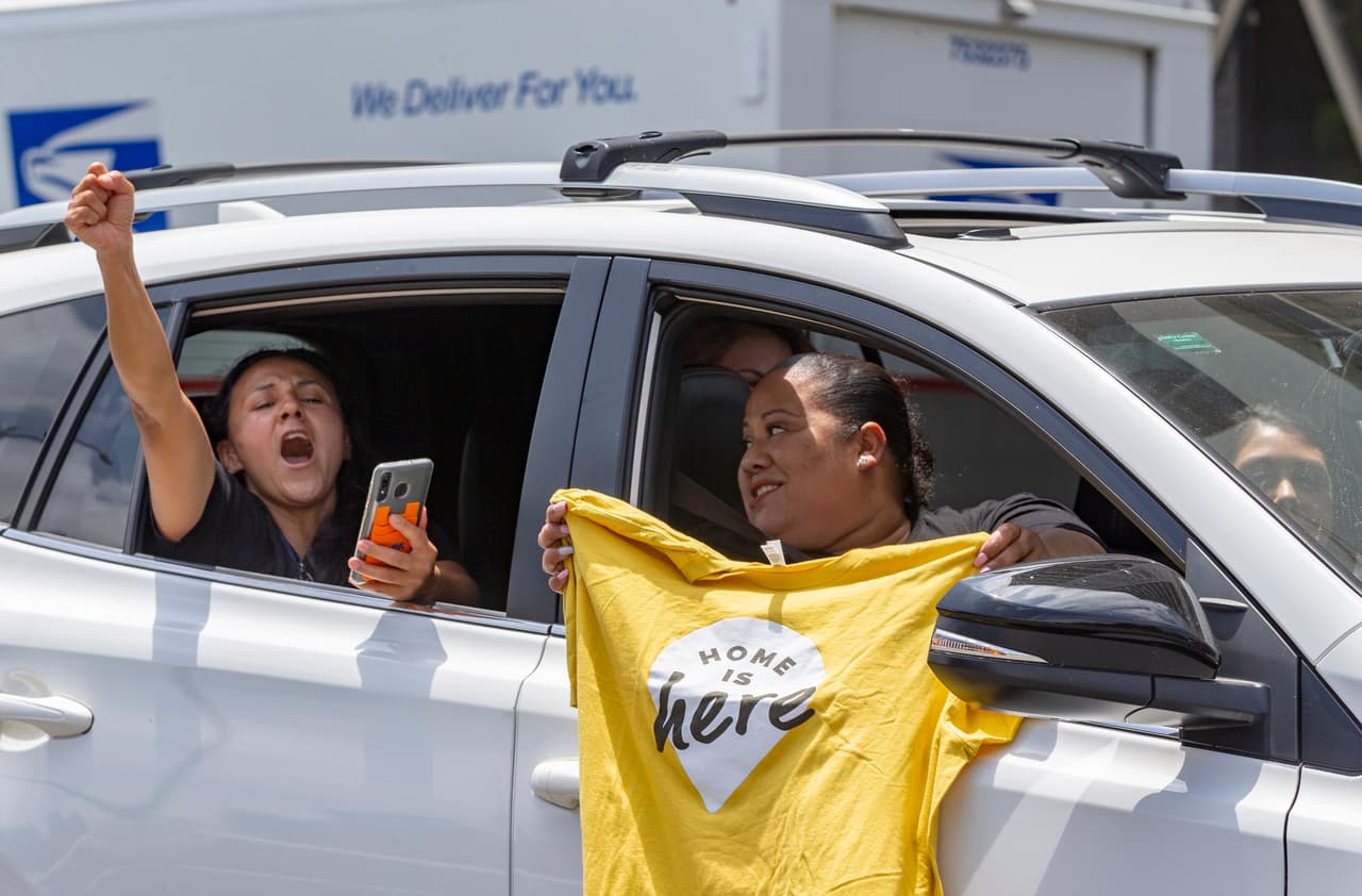 La
<a href="https://www.univision.com/noticias/inmigracion/la-corte-suprema-de-justicia-mantiene-vivo-daca">Corte Suprema de Estados Unidos falló este jueves</a> para mantener viva la
<a href="https://www.univision.com/temas/accion-ejecutiva">Acción Diferida para los Llegados en la Infancia (DACA)</a>, que inició en el 2012 durante la administración del presidente
<a href="https://www.univision.com/temas/barack-obama">Barack Obama</a>.