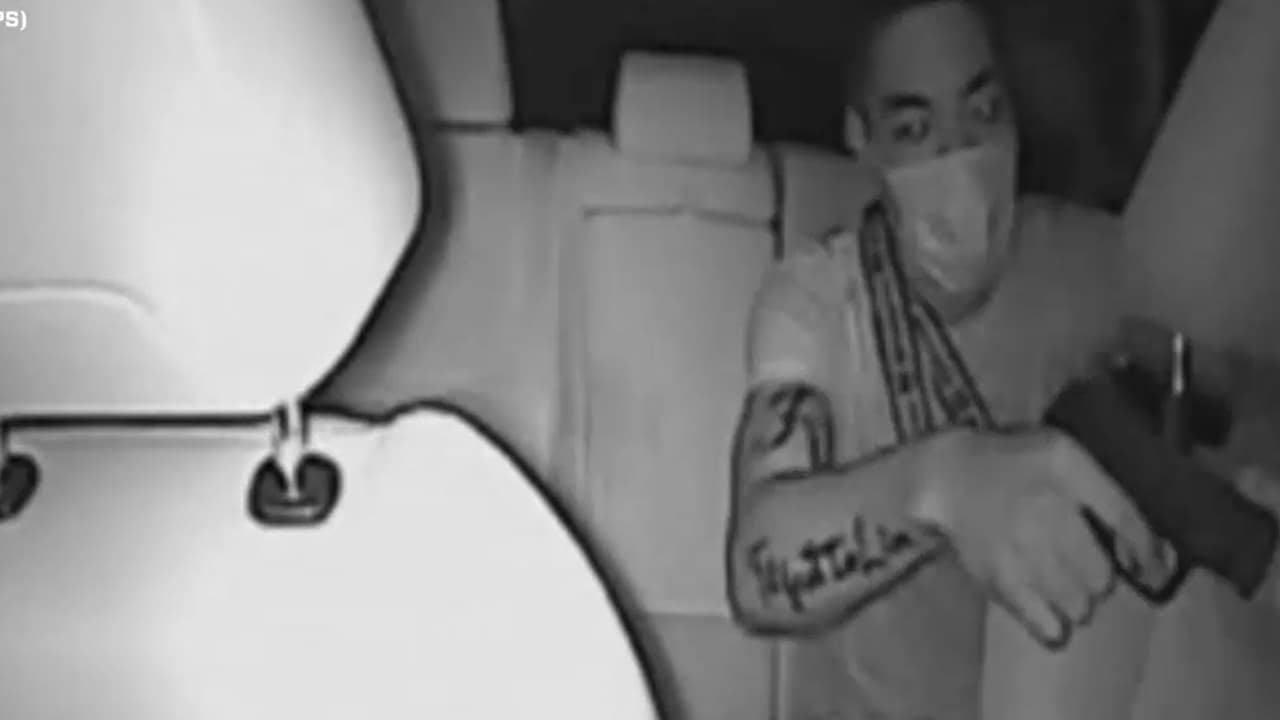 Buscan a hombre por asaltar a punta de pistola a siete taxistas en Brooklyn