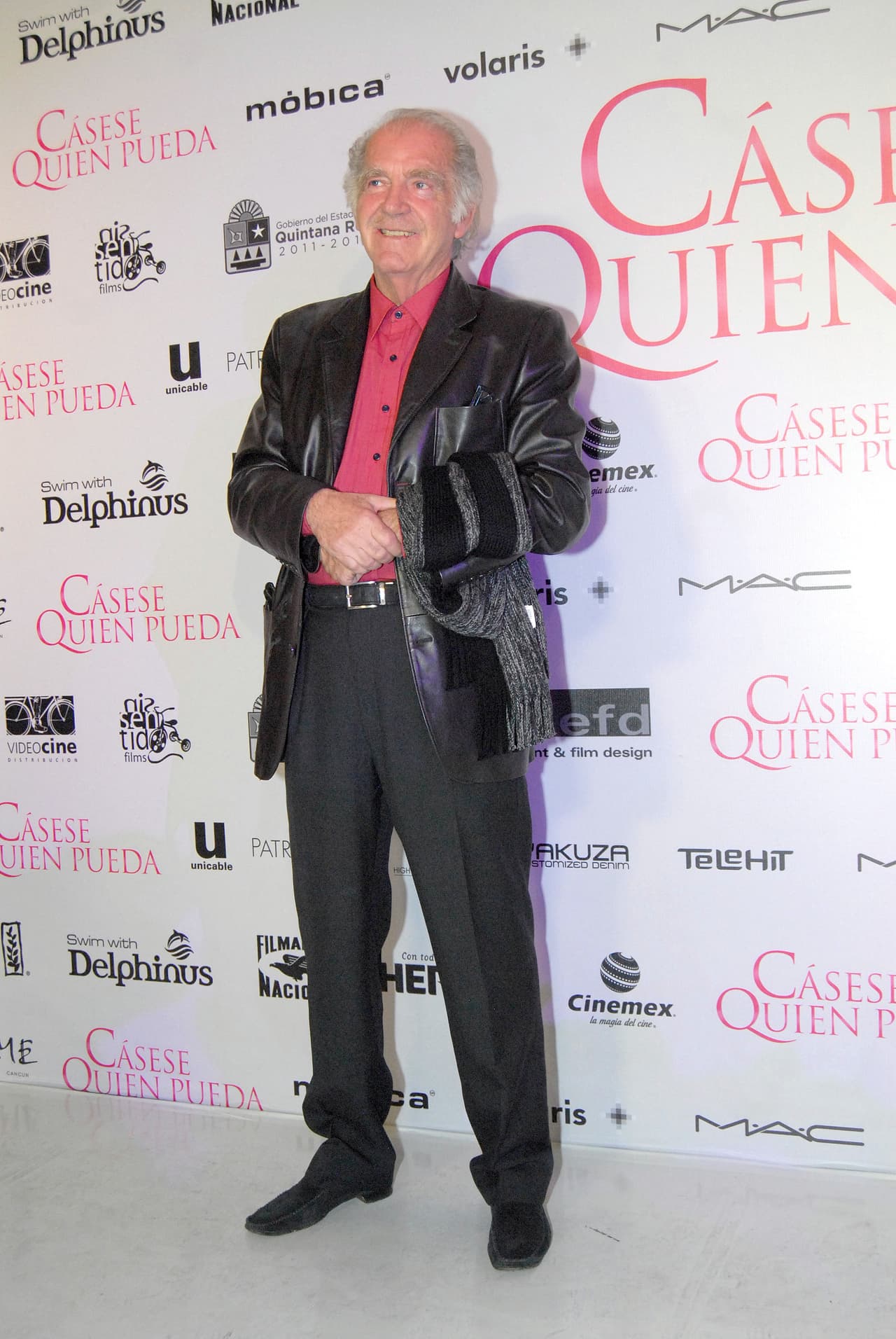 'Ignacio Sanmillán' era el nombre del esposo de 'María Inés', un respetado abogado que se enamora de su secretaria, una mujer menor que él, por lo que decide separarse de su esposa.