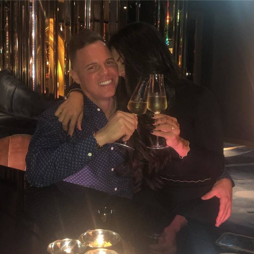 Francesco Zampogna logró descubrir la belleza interna de nuestra conductora y ella quedó prendada. Desde diciembre del 2018 viven un feliz noviazgo repleto de bendiciones.