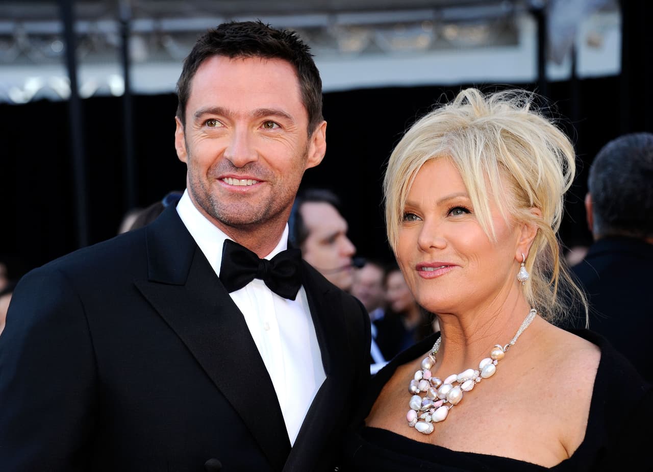 Hugh Jackman y Deborra-Lee Furness en los Oscar de 2011.