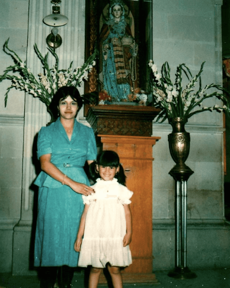 Argelia recuerda con mucho cariño los momentos que ha vivido al lado de su mamá. Que ternura.