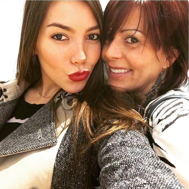 La hija de Alejandra, Frida Sofía, es una persona mediática que se enfoncó en el mundo del fitness.