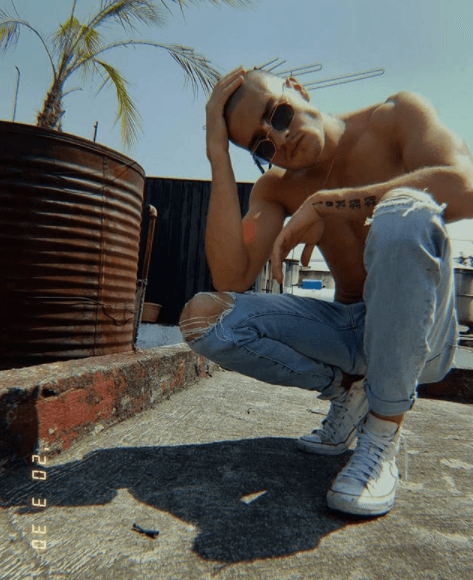 A través de su cuenta de Instagram, Jason no ha dudado en presumir su faceta más atrevida.
<br>