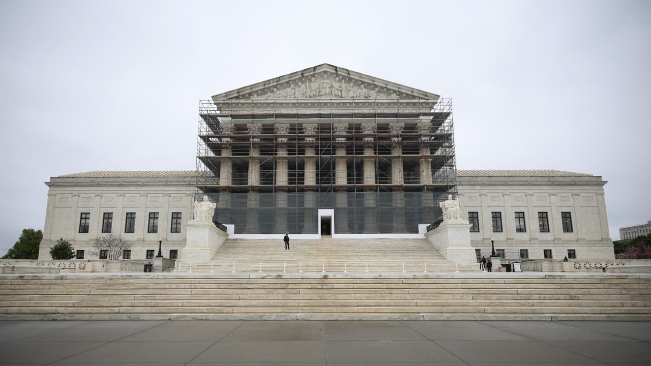 Administración Trump demanda a Tribunal federal de Maryland por frenar deportaciones de migrantes