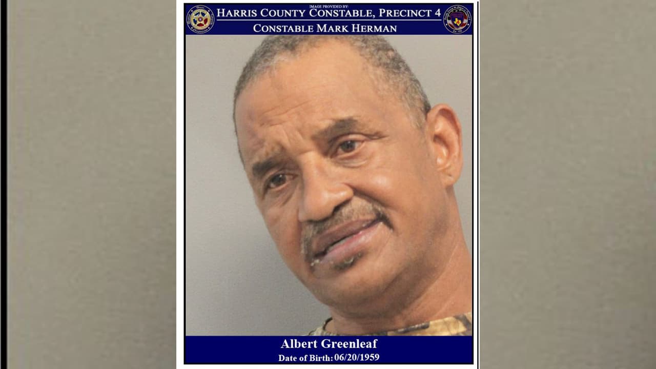 Albert Greenleaf, 61 años. Cargos: Conducir en estado de ebriedad. Multa: $100