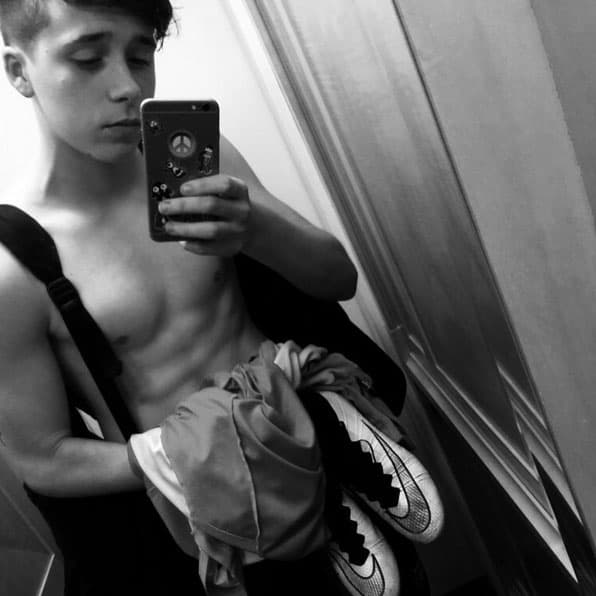 Y presume sus momentos íntimos en su cuenta de Instagram.