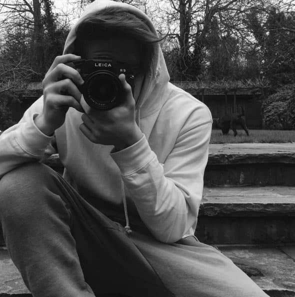 Brooklyn, de 16 años, es un apasionado de la fotografía.