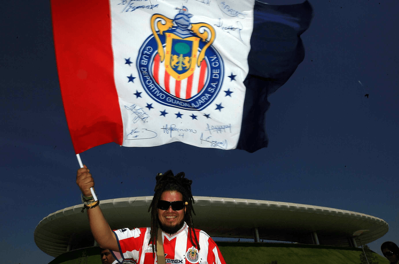 Bellas postales de color nos dejó aquella previa donde rojiblancos y azulcremas disputarían la Fecha 11 del Clausura 2011.