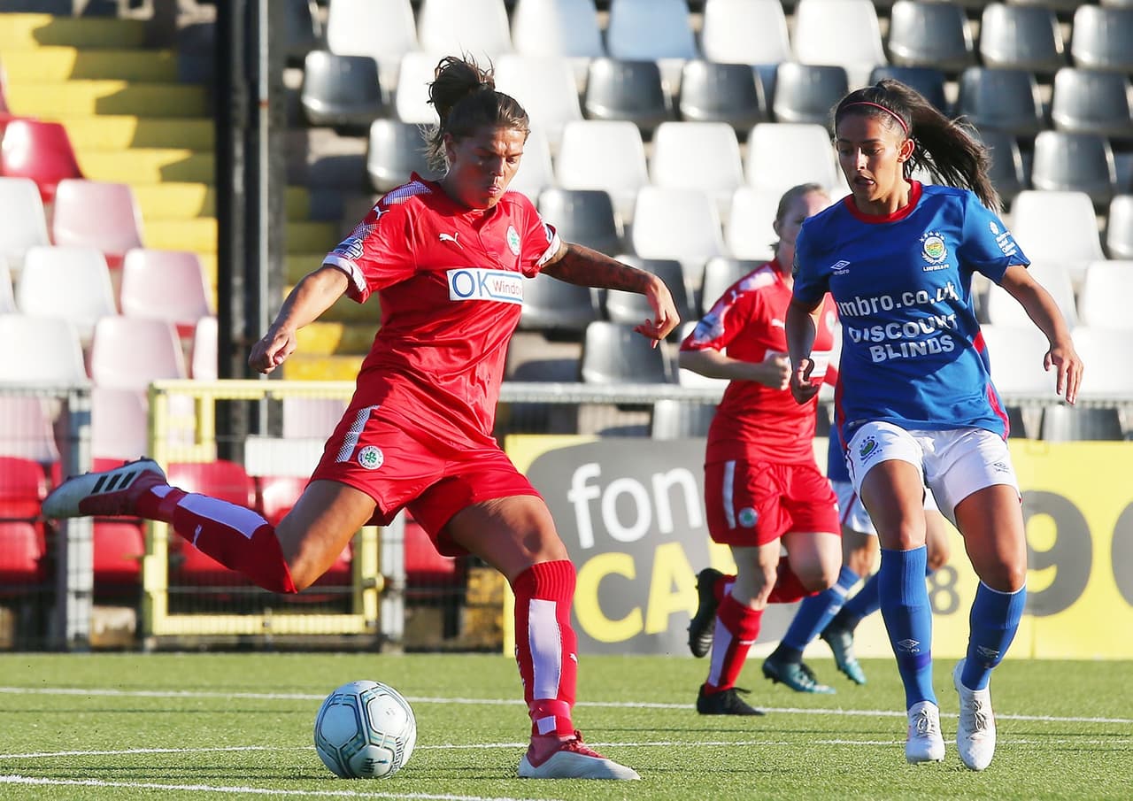 Billie Simpson. Cliftonville Ladies vs Sion Swifts, 9 Agosto 2018.
<br>