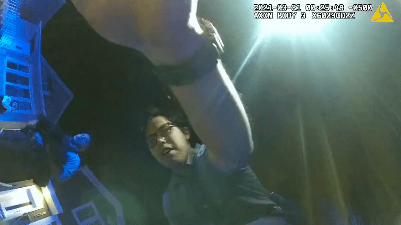 El policía de Chicago que baleó mortalmente a Anthony Álvarez en Portage Park es hispano