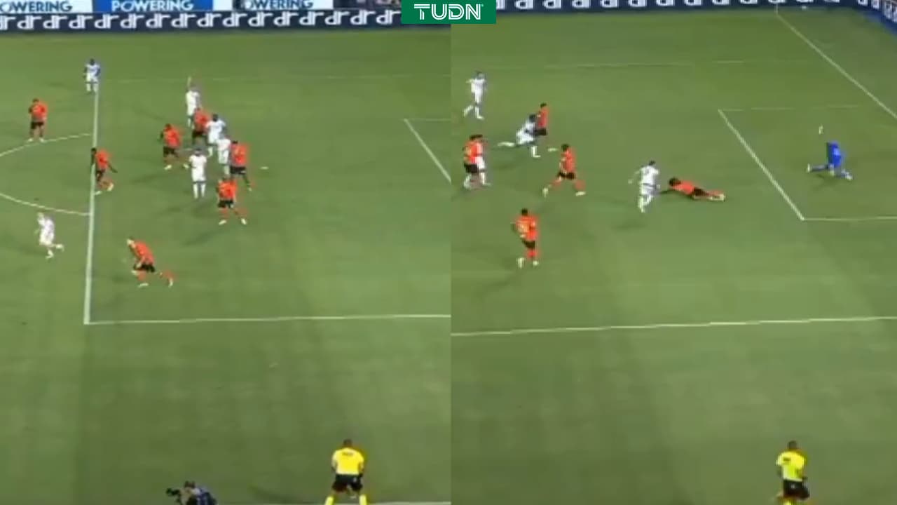 ¡De no creerse! Anulan gol a Santi Gimenez por polémico fuera de juego