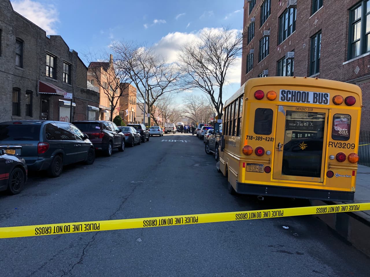 Accidente en Brooklyn donde un niño de cuatro años perdió la vida y otro niño de seis resulto gravemente herido. El conductor se hecho a la fuga. 2 de enero de 2021