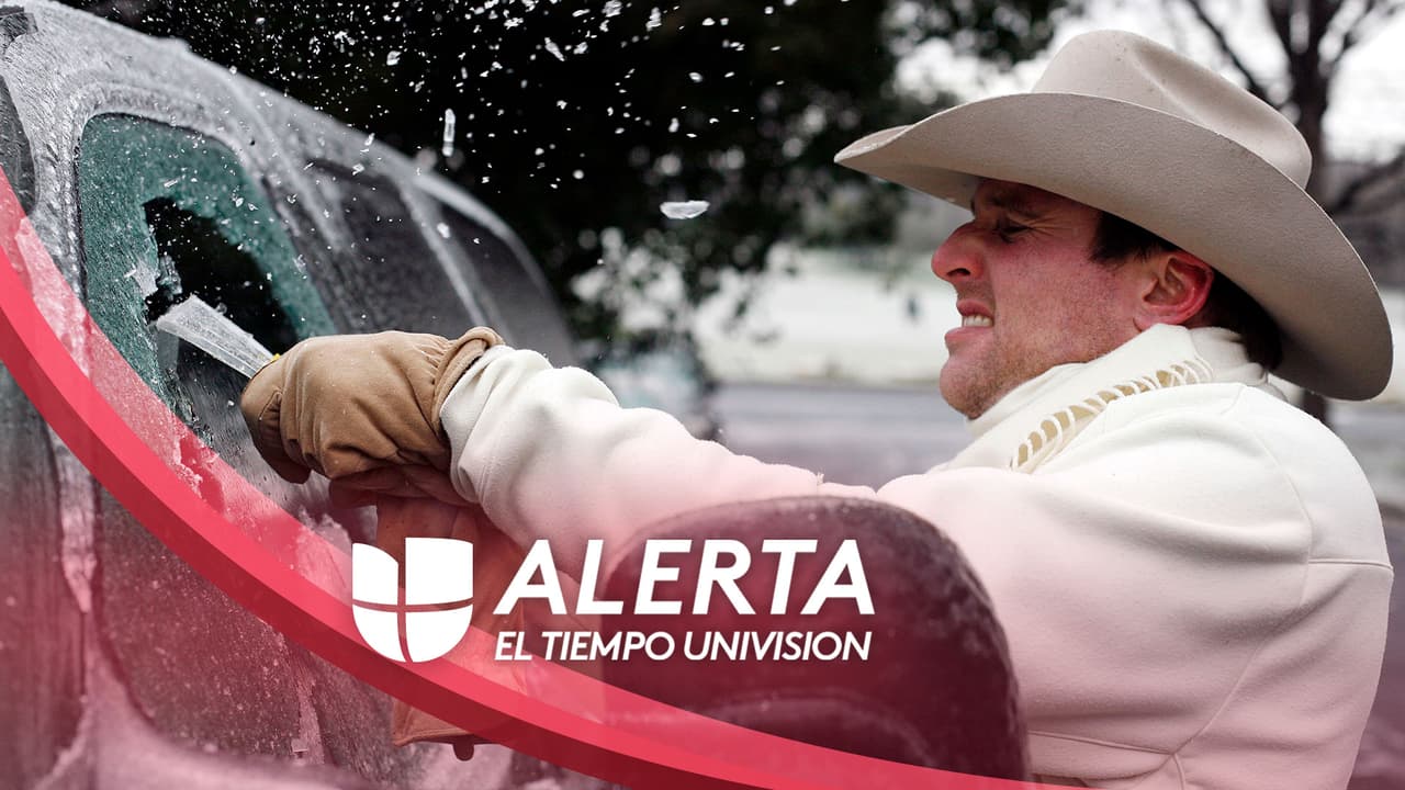 Emiten advertencia por tiempo invernal para el centro de Texas tras paso de una masa de aire del Ártico