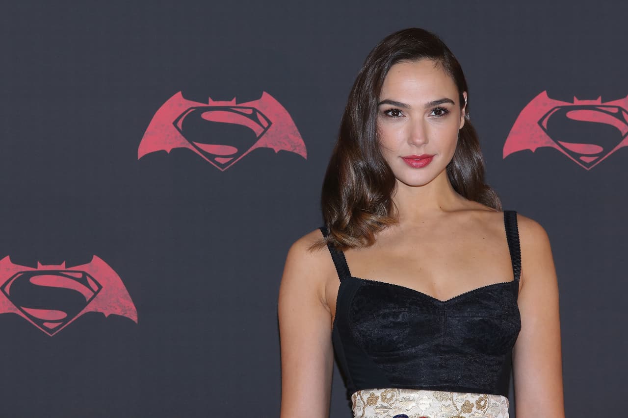 La hermosa modelo y actriz israelí Gal Gadot dijo que cuando la escogieron para el papel de "La Mujer Maravilla" los medios la criticaron por ser muy flaca