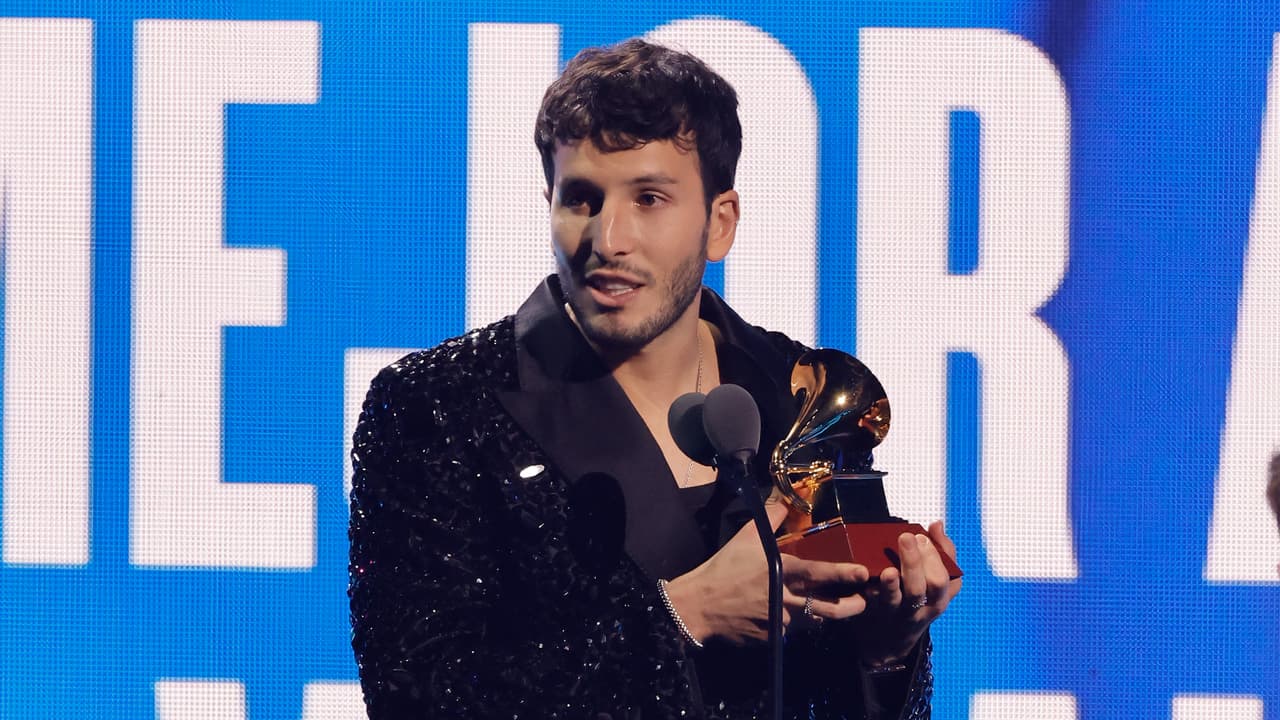 Sebastián Yatra en Latin GRAMMY 2022.