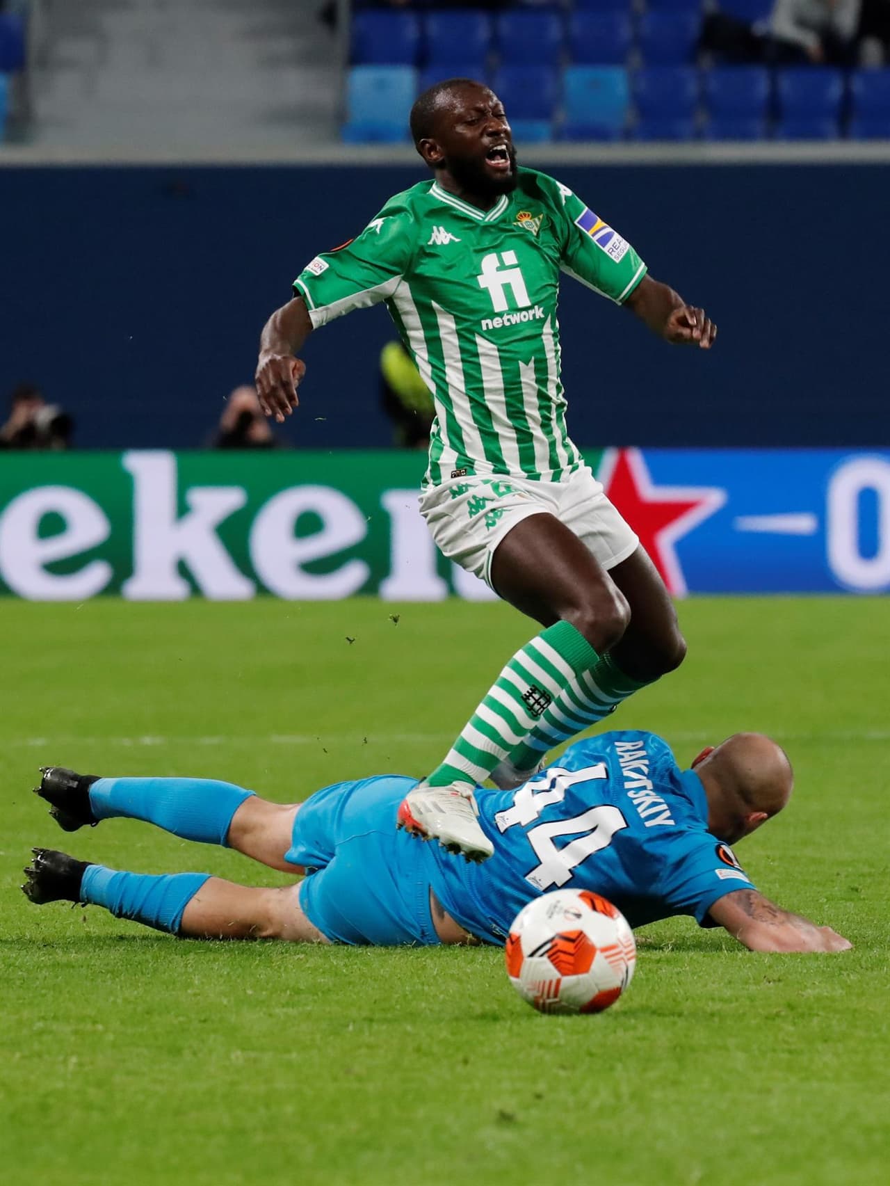 Guido Rodríguez, Andrés Guardado y Willian Jose le dieron el triunfo al Real Betis sobre Zenit, quienes sólo anotaron dos goles durante los playoffs de la UEFA Europa League; el mexicano Diego Lainez fue banca.