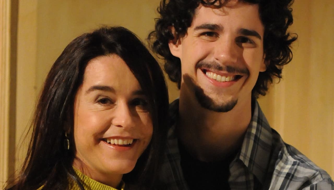 A atriz Lucélia Santos e seu filho, Pedro Neschling