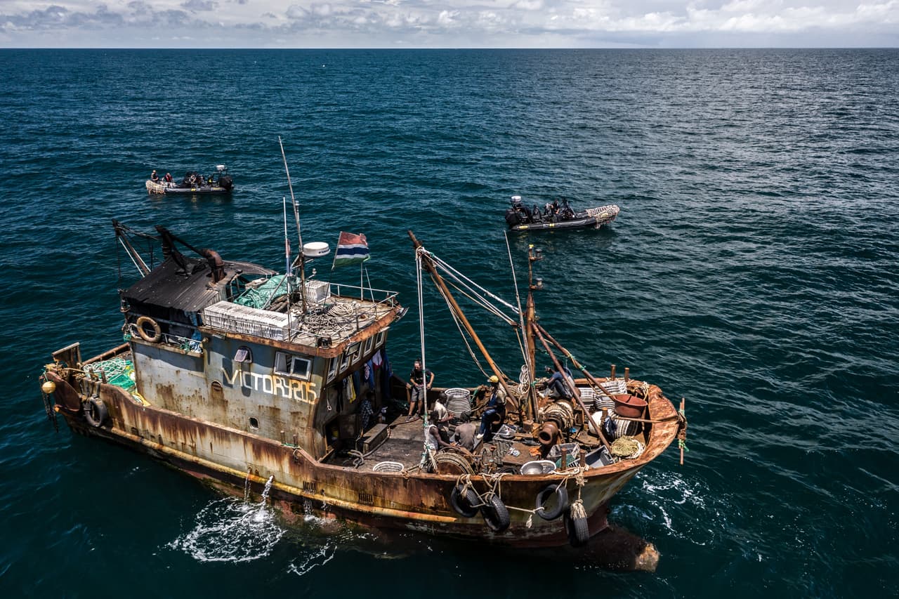 A mix of Senegalese and Gambian workers targeting bonga fish to make into fishmeal and living in squalid conditions working on a Chinese fishing boat.
