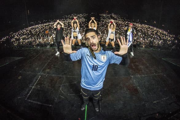 Suele también compartir fotos en cada una de sus visitas, como aquí en Argentina.