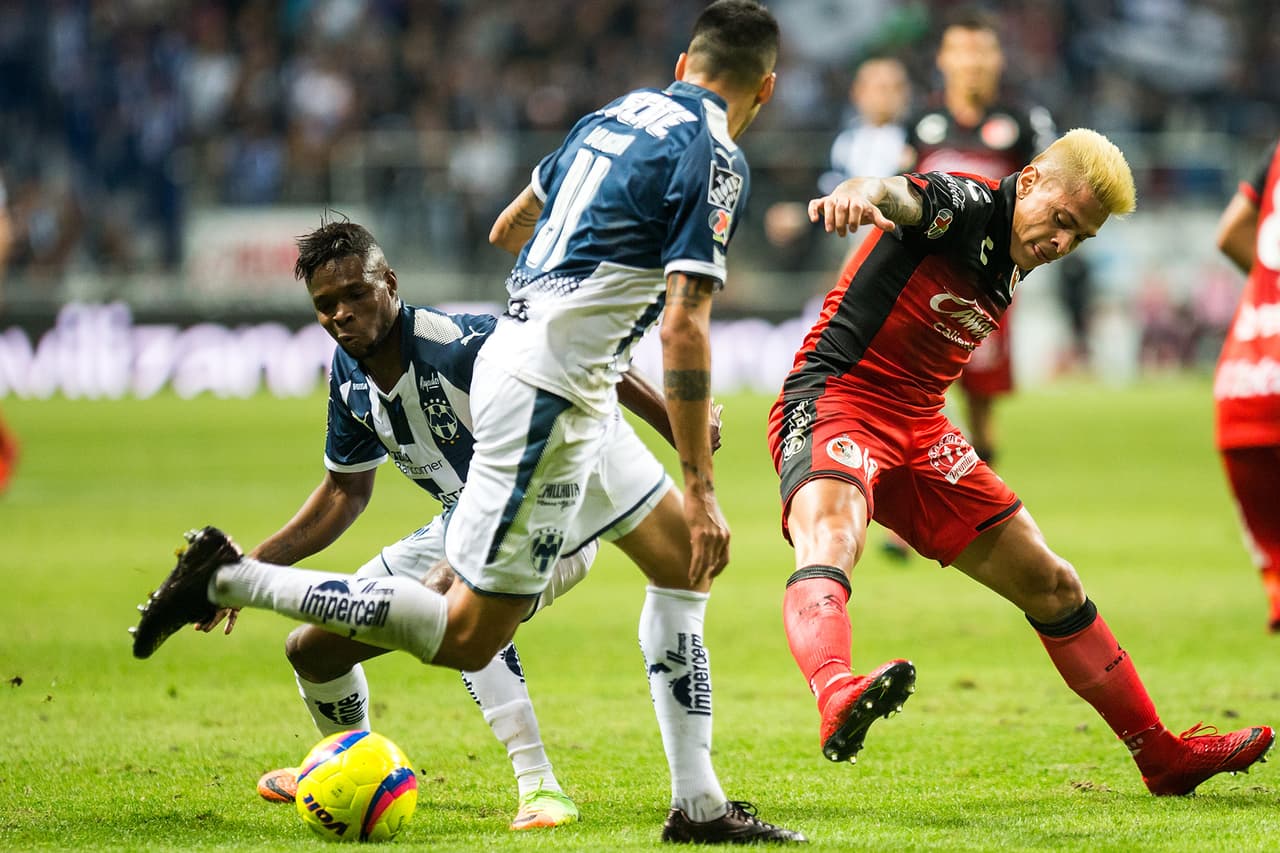 En los últimos 10 enfrentamientos entre ambos equipos, la balanza se inclina en favor de Monterrey con cinco triunfos de los Rayados por dos de Xolos y tres empates.