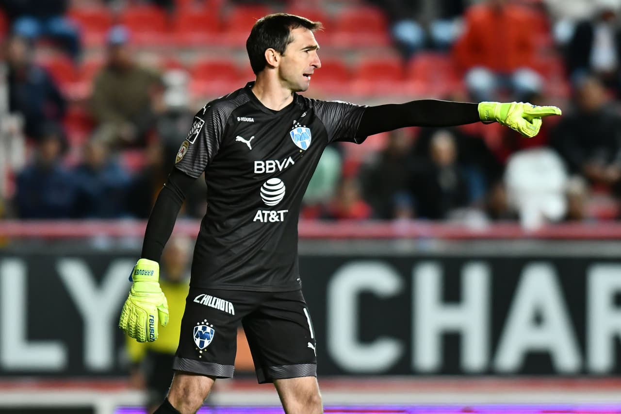 Marcelo Barovero sale de Monterrey y, de no encontrar acomodo en la Liga MX, regresaría a buscar equipo en su natal Argentina.