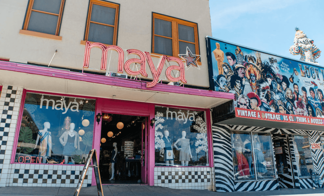 <a href="https://www.austintexas.org/listings/south-congress-avenue-(soco)/4359/">South Congress Avenue</a> - Dónde comprar en Austin
<br>