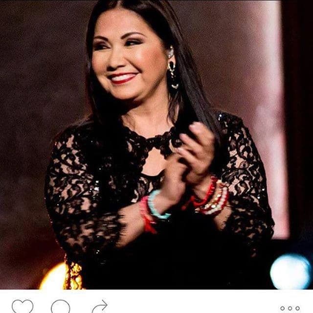 Méndez aseguró que fue Ana Gabriel quien le recomendó hacerlo con este acompañamiento.