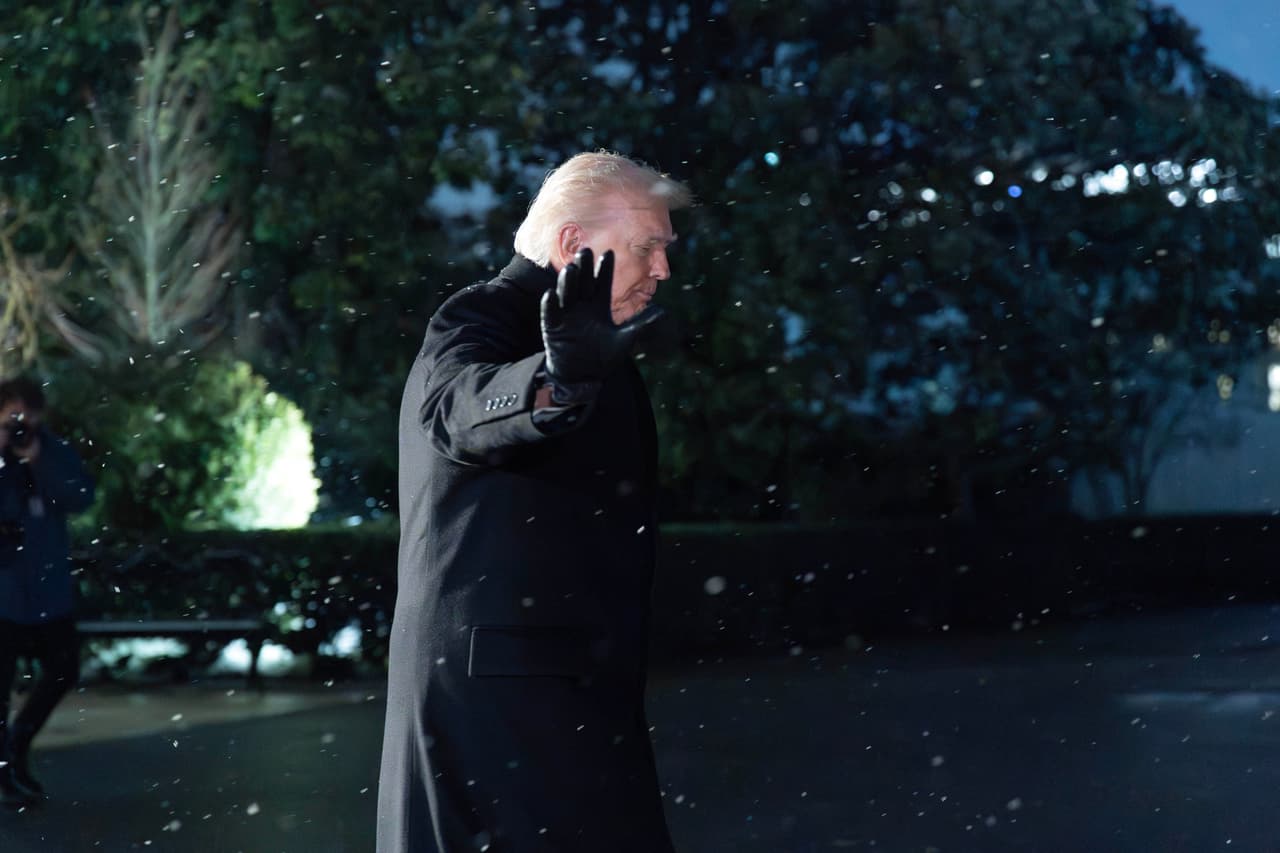 Amnistía Internacional condena video ‘racista’ de Trump vs los Obama: 'Es vil y deshumanizante'