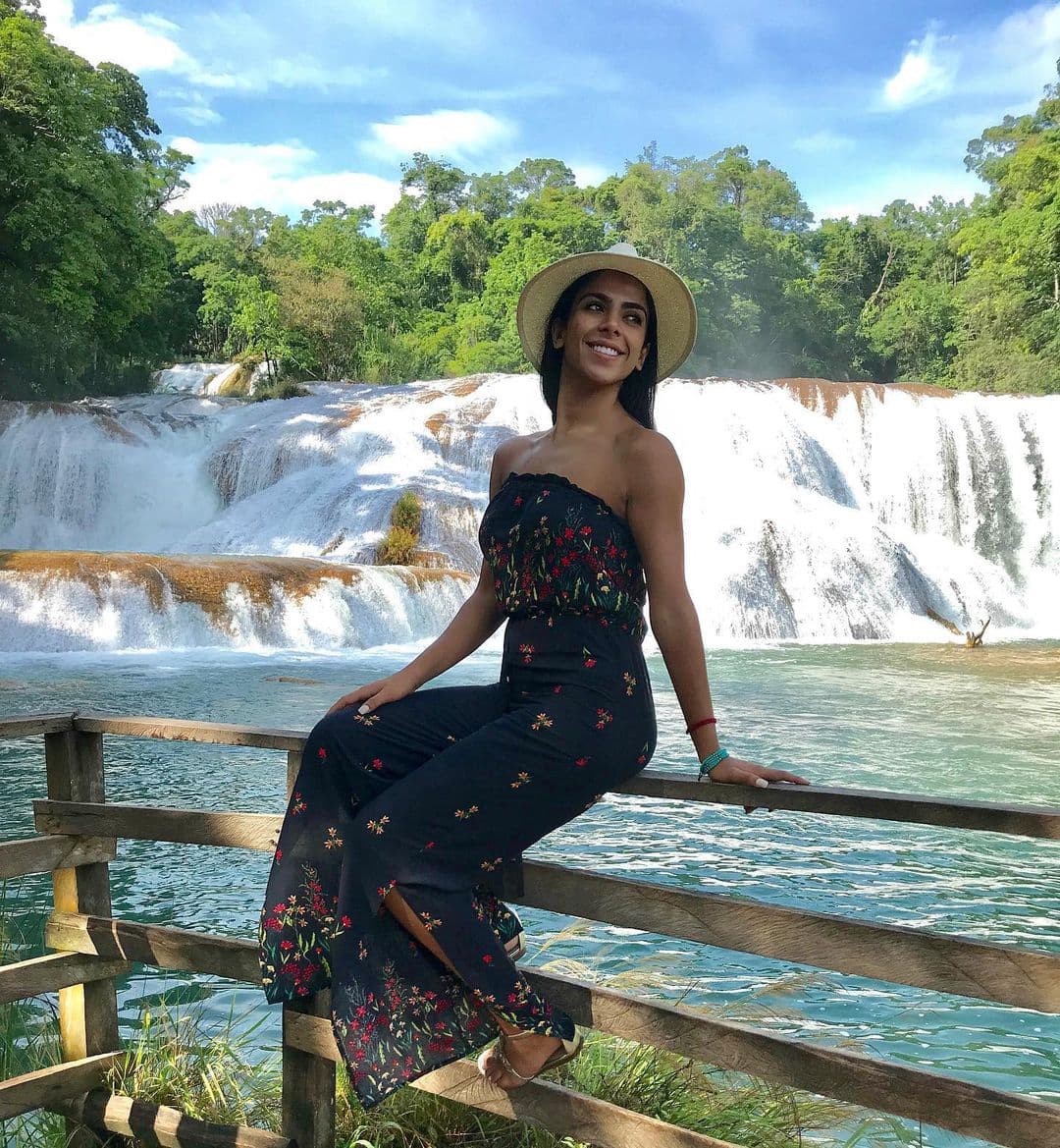 En ambos casos, Eleazar Gómez sostenía relaciones sentimentales con las presuntas víctimas. Con Karam inició un noviazgo en marzo de 2019, según ha dicho la modelo. Al término de la relación, se involucró con 'Tefi' Valenzuela.
<br>