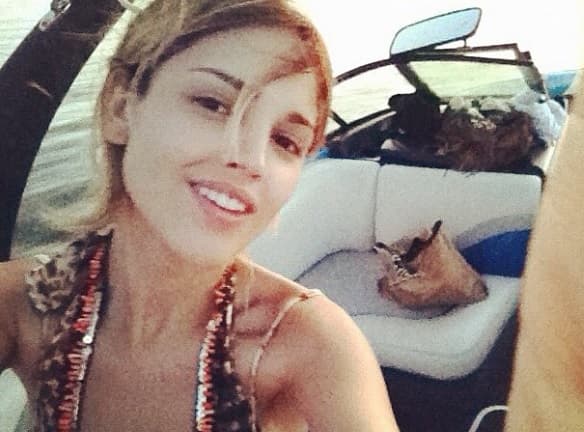 Ha preferido dar su mejor sonrisa y olvidar esos comentarios negativos.