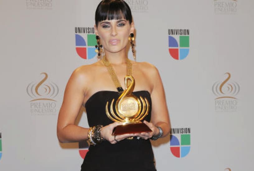 <b>Nelly Furtado</b> en 2009 lanzó su cuarto álbum totalmente en español, llamado
<i>Mi Plan. </i>Foto: Mezcalent.