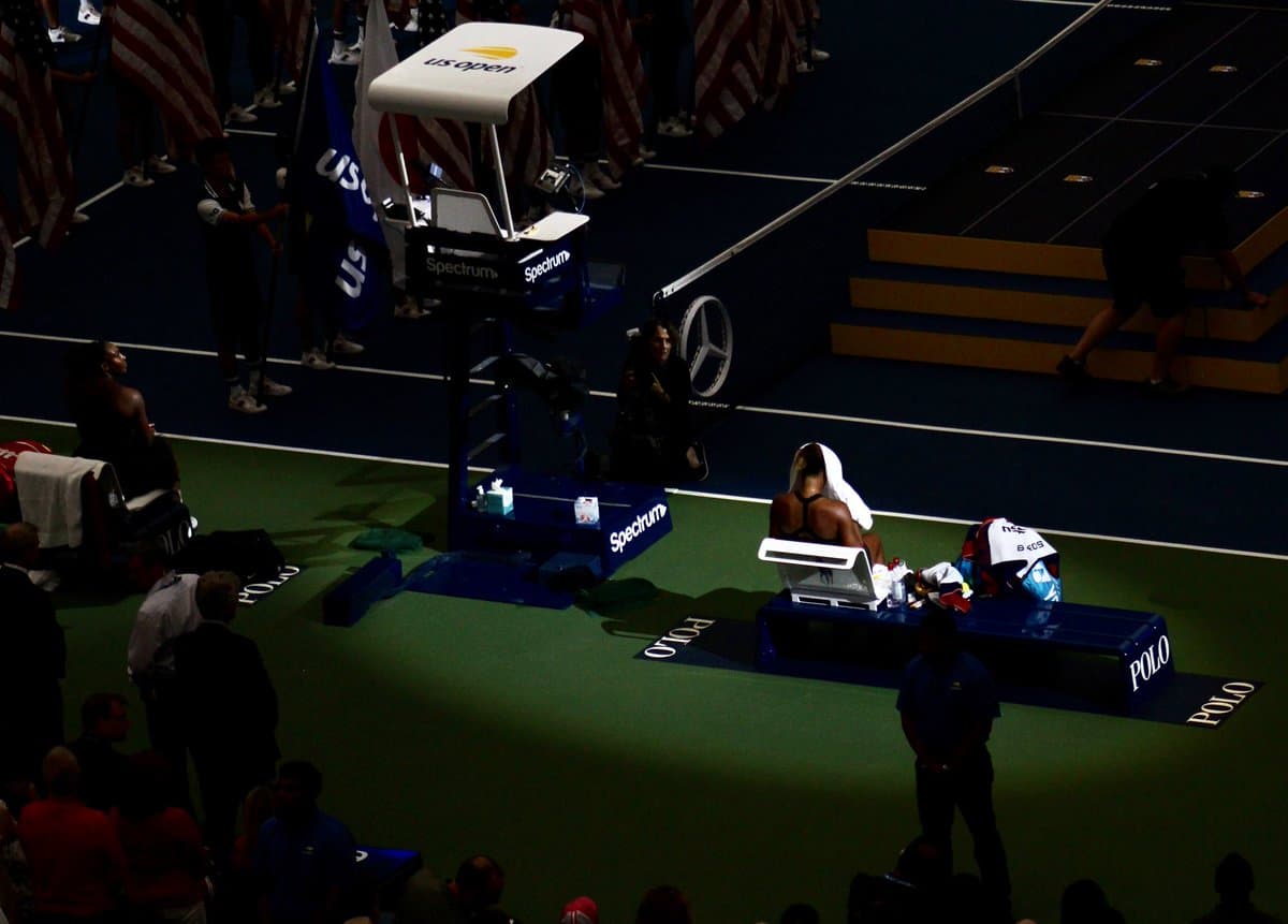 Al final el brillo sobre la campeona, pero la oscuridad de una descarga de furia que nunca debió ocurrir.