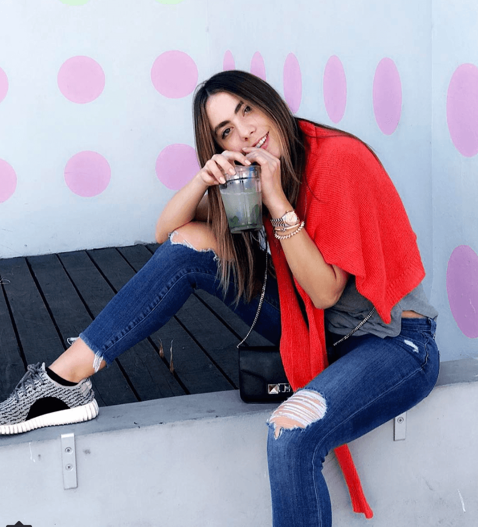 Claudia Danielta también participó en un comercial de televisión al lado de Sofía y Margarita Vergara y Manolo González.