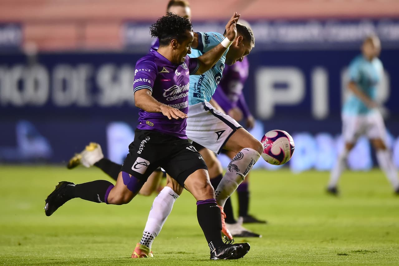 Con triplete de Camilo Sanvezzo, gol de Aristeguieta y gol de Luis Mendoza, Mazatlán cnisgue una histórica goleada sobre el Atlético San Luis.