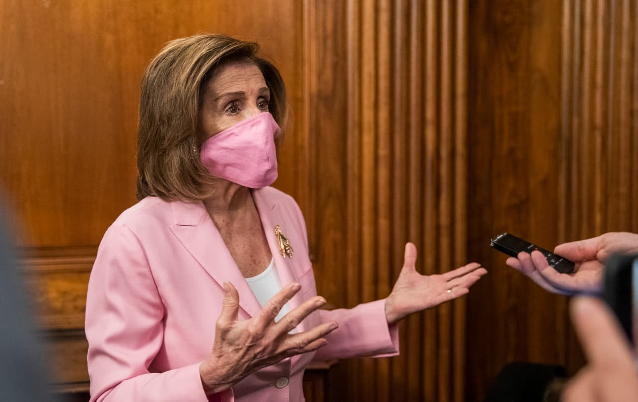 Nancy Pelosi también dijo que la Casa Blanca debe basar sus decisiones en fundamentos científicos, no políticos.
