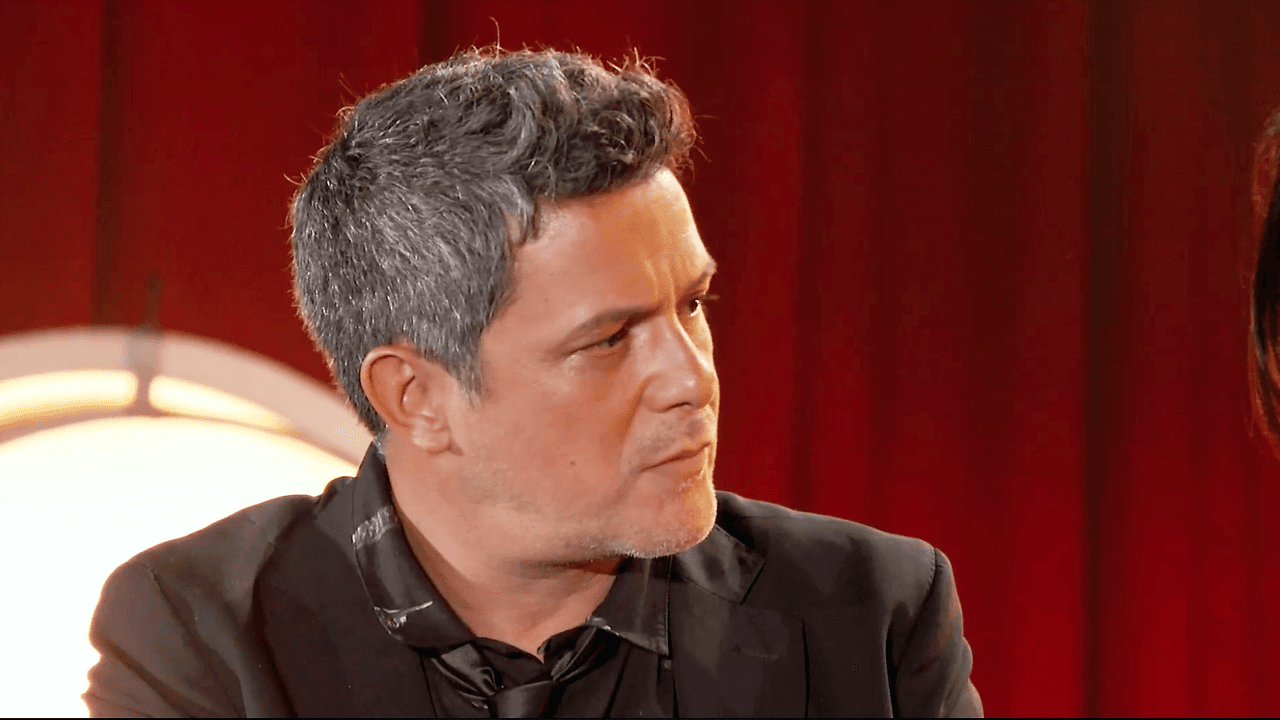 A muchos asustan estas caras. Sin duda, es el juez más exigente de la competencia. Aunque lo intente, su cara nos lo dice todo.