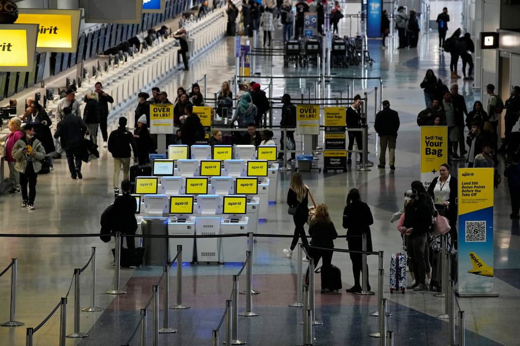 ICE amplía arrestos en aeropuertos: lo que debes saber si viajas desde Florida
