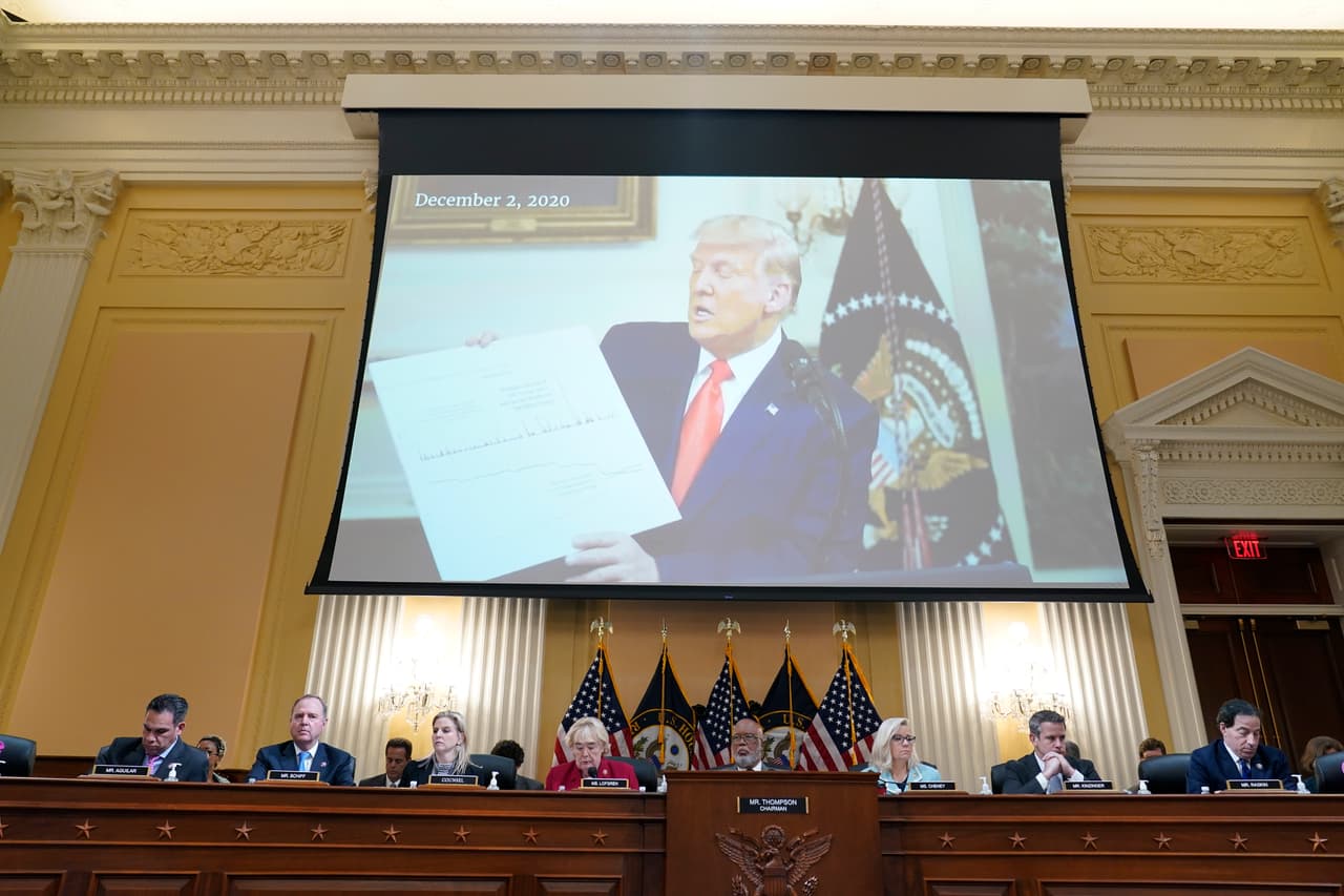 Audiencia sobre el asalto al Capitolio: "Trump traicionó la confianza del pueblo estadounidense"
