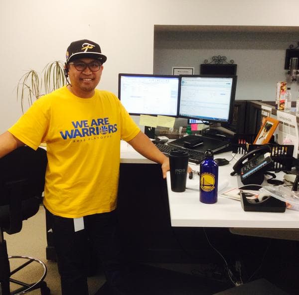 Fans muestran su apoyo a los Warriors