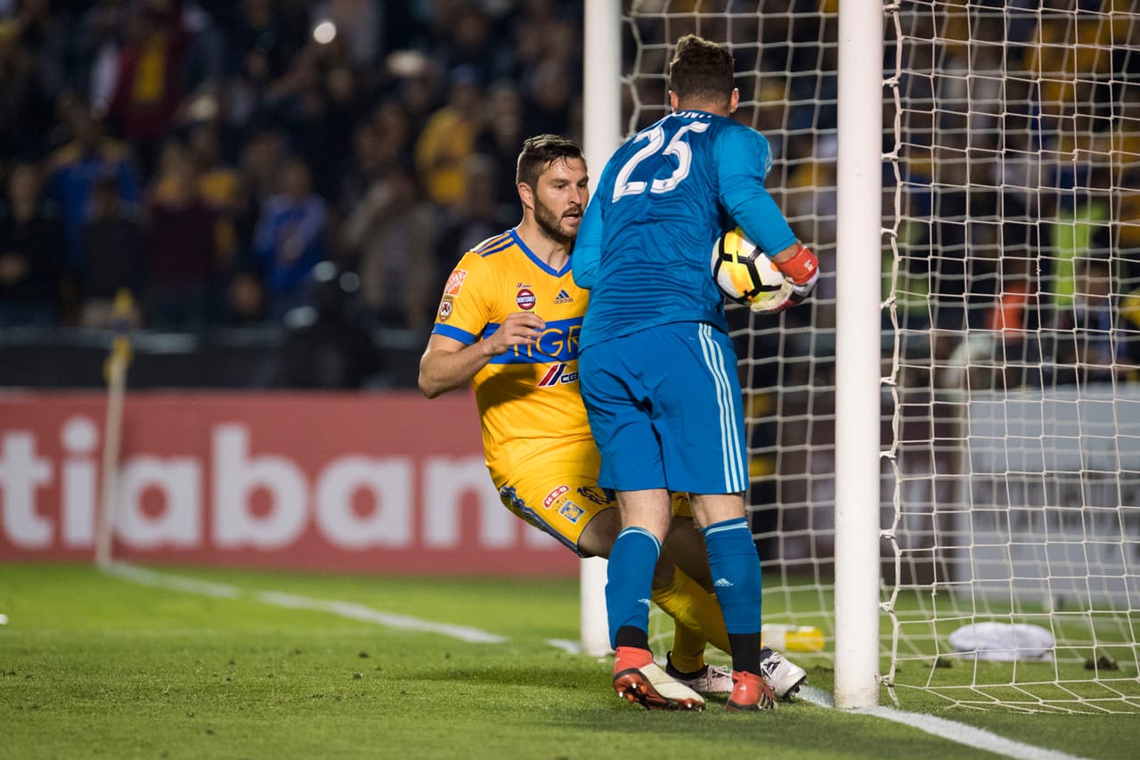 Y el segundo, en el último suspiro, de penal para ilusionar por algunos segundos a la afición local.