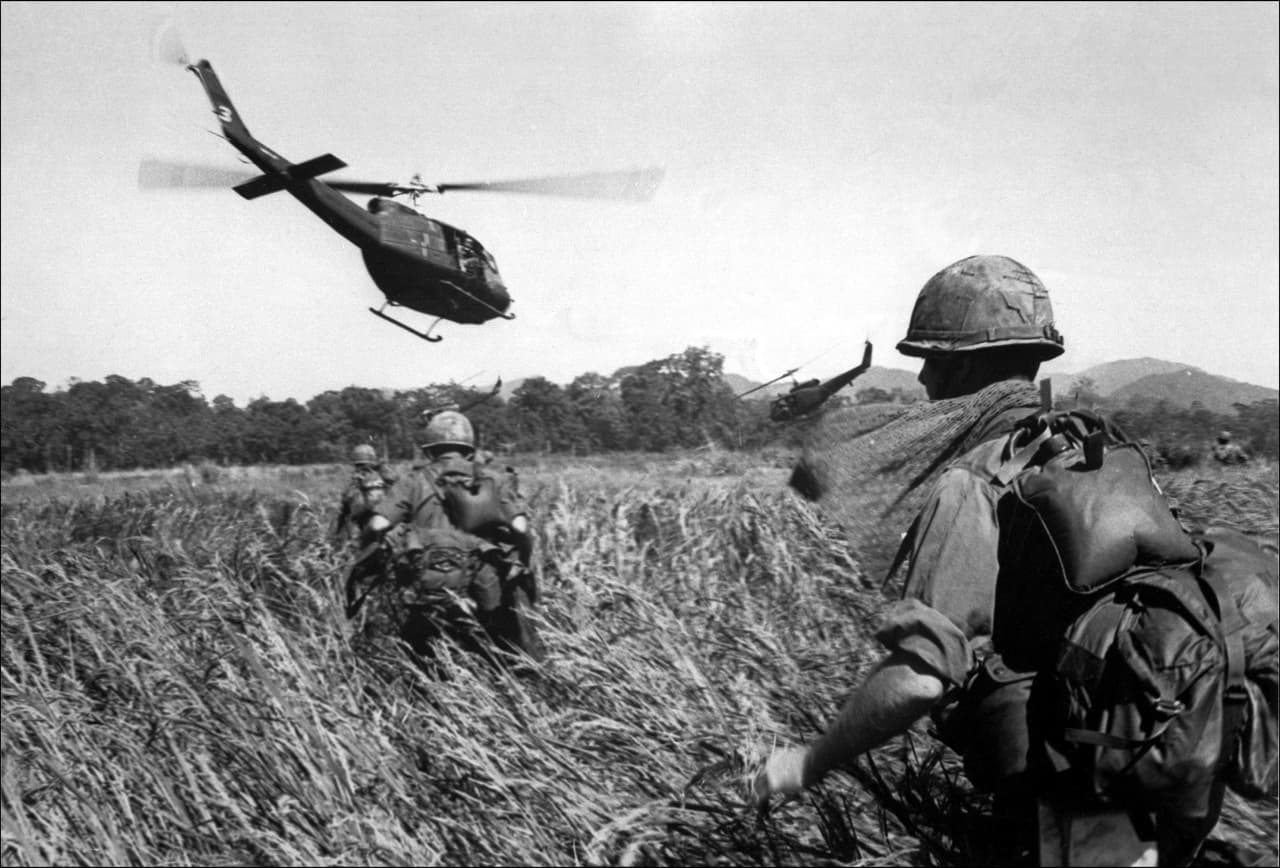La guerra de Vietnam fue uno de los conflictos en los que EEUU no pudo imponer su poderío militar. El país estuvo involucrado en la lucha durante más de una década, hasta mediados de los años 70.
