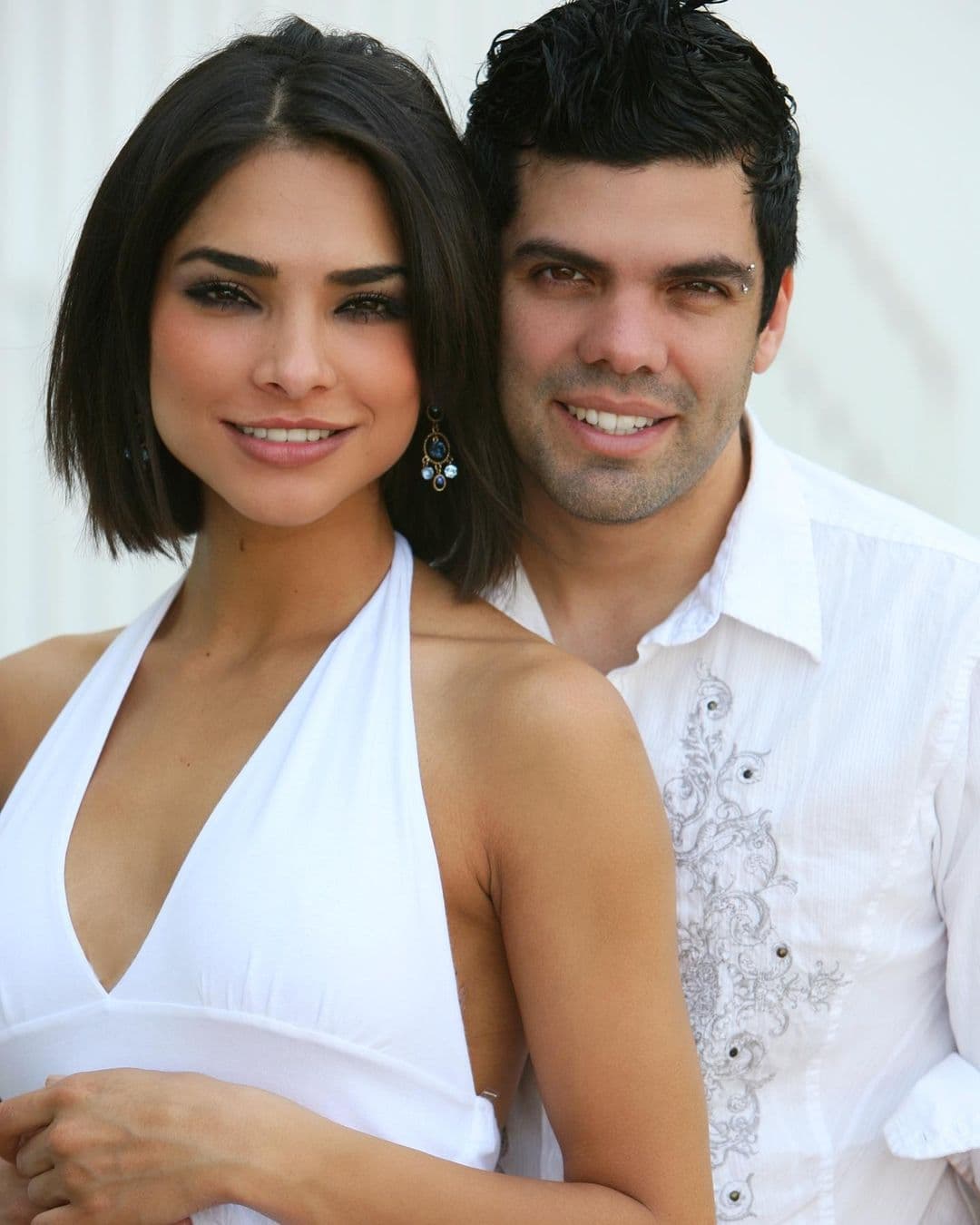 Pues, su esposo, Aníbal Marrero, fue quien informó en la noche del 6 de octubre, que Espinoza “lleva internada unos días en el hospital”, donde fue ingresada de urgencia.