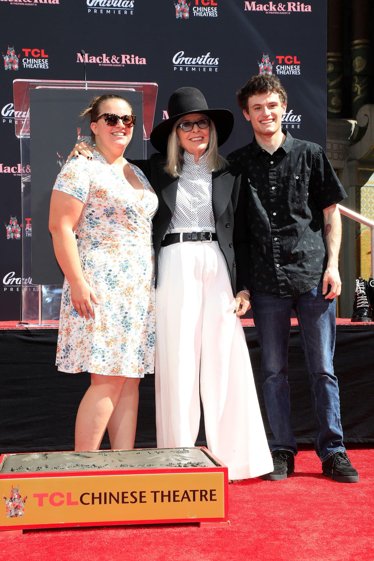 Diane Keaton con sus hijos, Dexter y Duke.