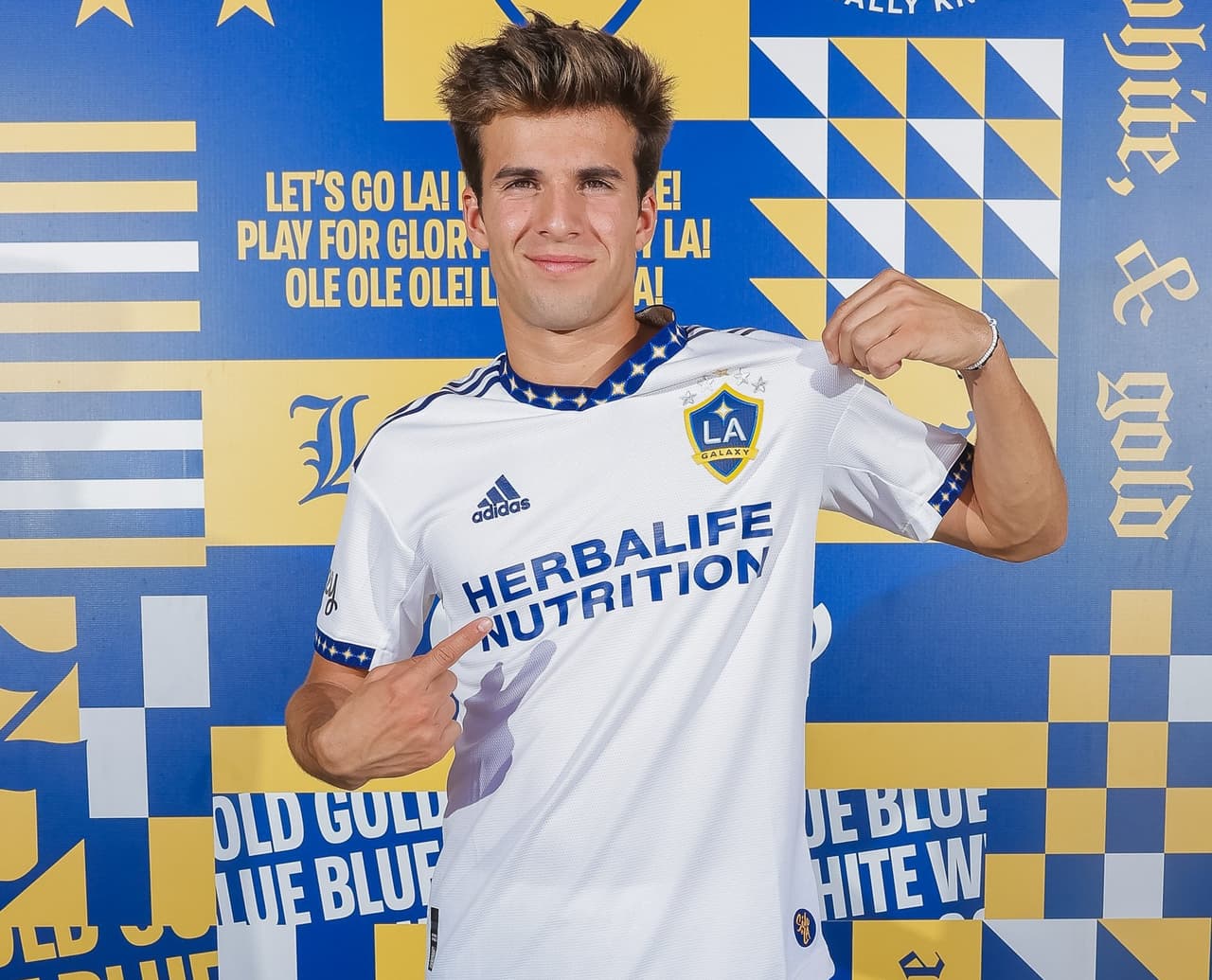 Riqui Puig: cara de niño, mentalidad depredadora y cifras de escándalo