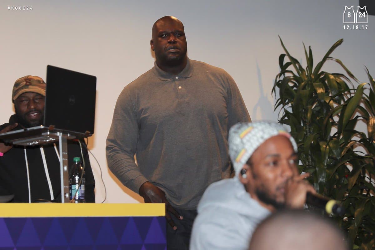Tenemos a @kendricklamar y @SHAQ en la casa tocando para #Ko8e24.