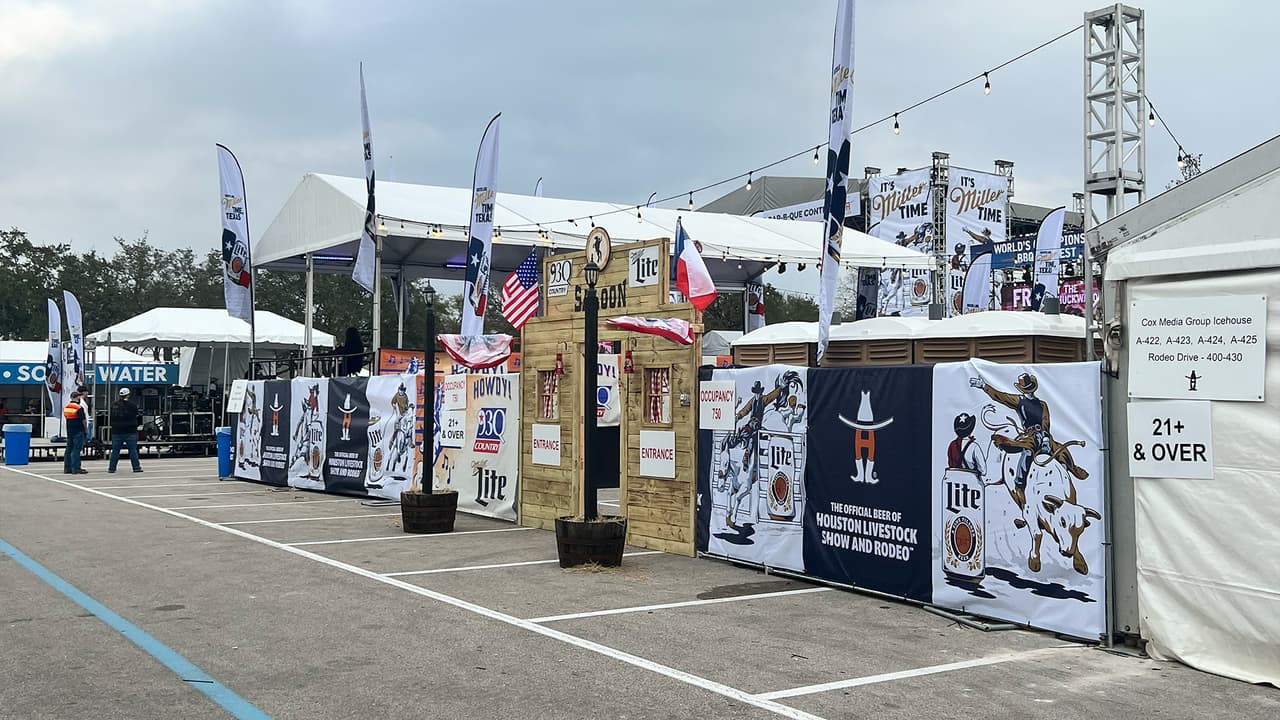 Este año participarán 250 equipos que no solo vienen de cualquier rincón de Texas, sino de diferentes partes del mundo.