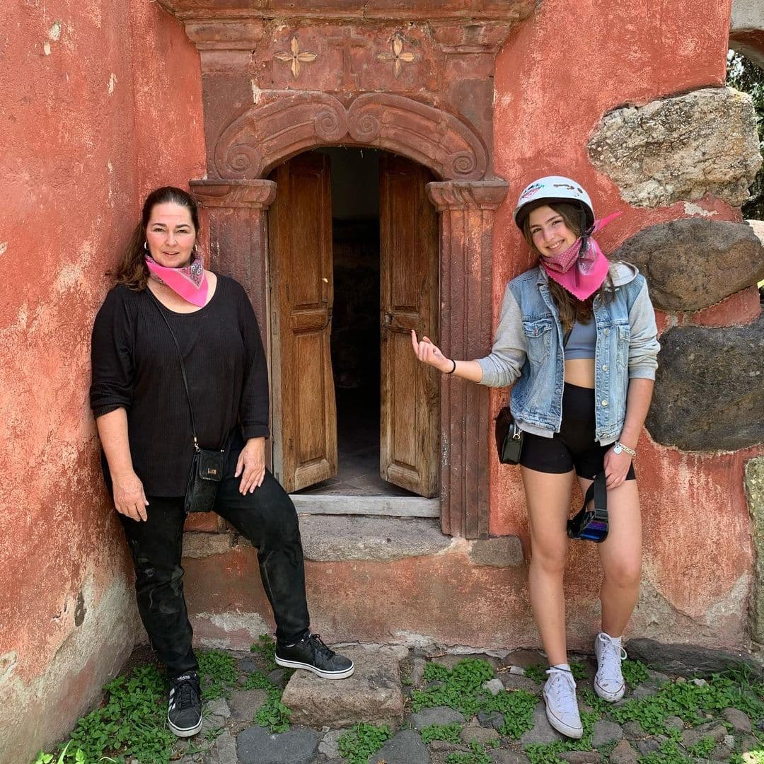 Se aprecia el sobrepeso que tenía en aquel entonces, el cual ha ido perdiendo "con compromiso" y "paciencia".